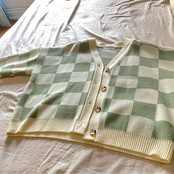 Green and white checkered knit cardigan - Picture 4 of 5